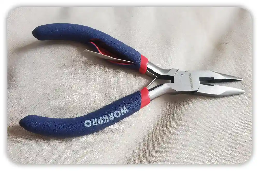 Step-by-Step: How to Clean Rusty Pliers