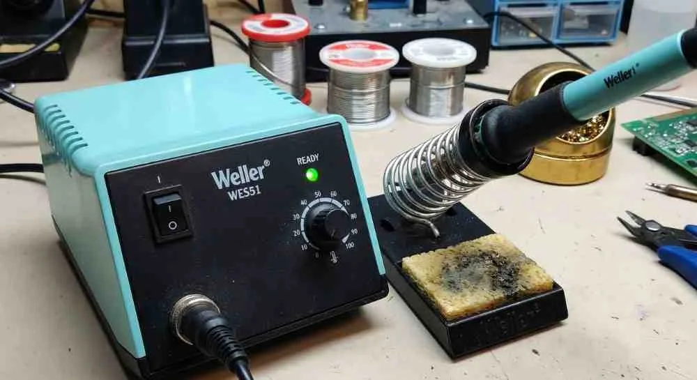 Weller Soldering Iron 