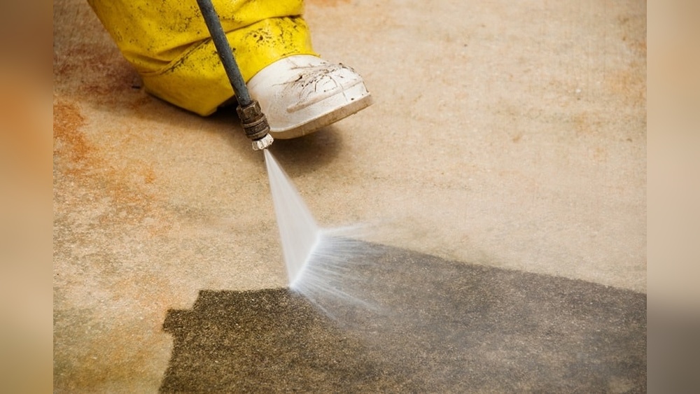 Can I Use a Pressure Washer to Strip Paint