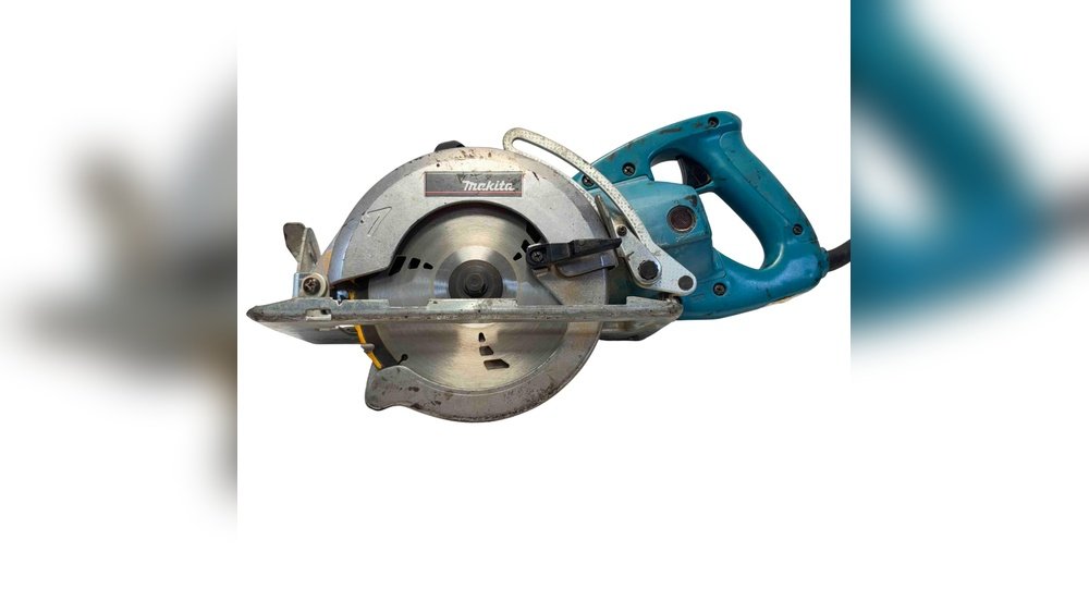 Amp Vs Volt Circular Saw