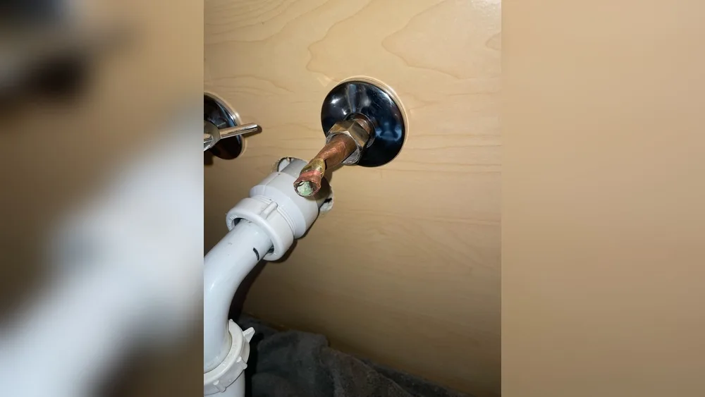 How to Cut Copper Pipe Without Pipe Cutter