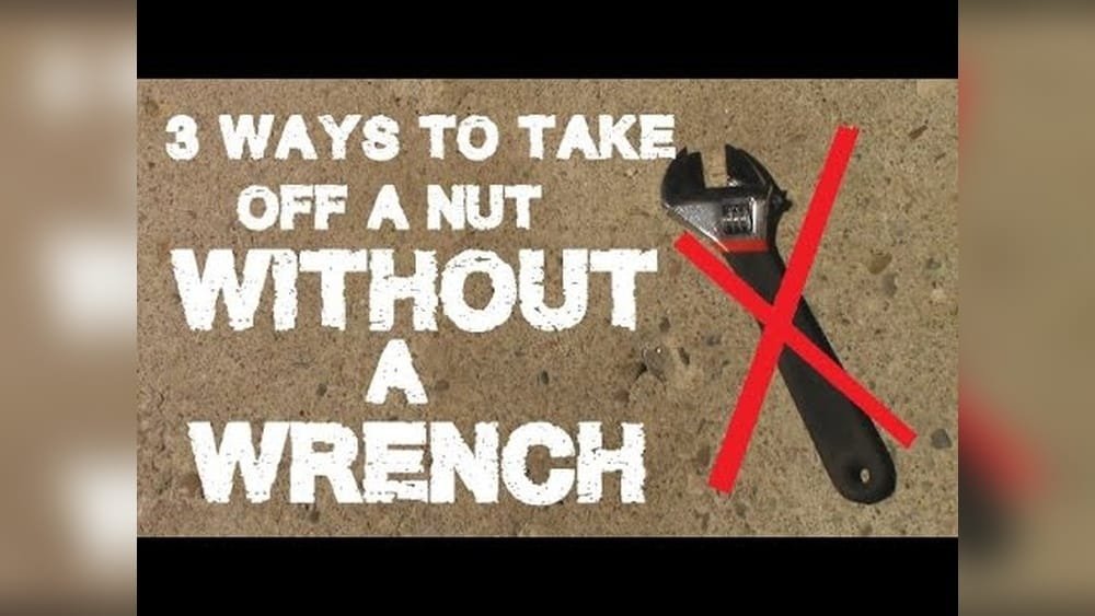 How to Open Pipe Without Wrench