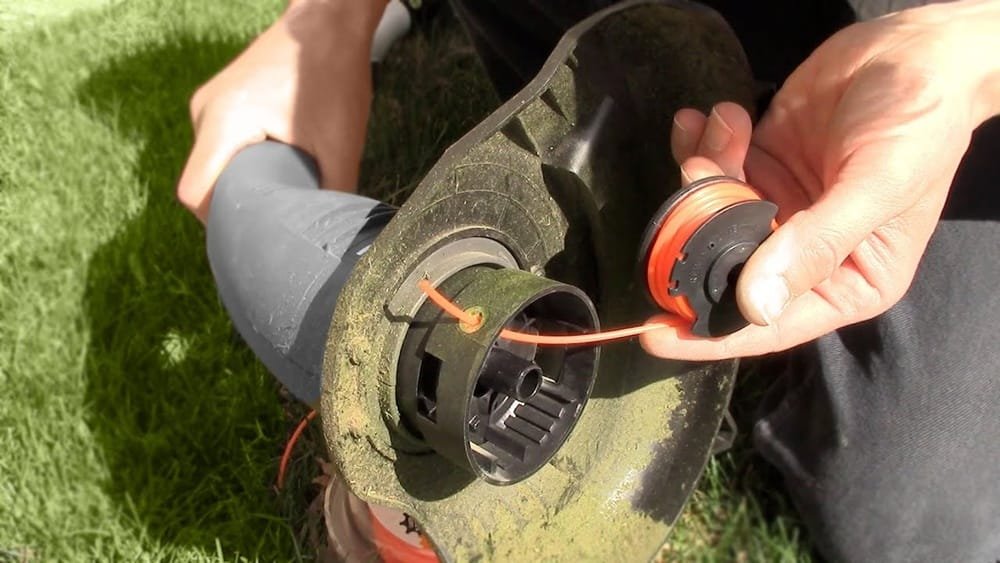 How to Replace String Trimmer Line