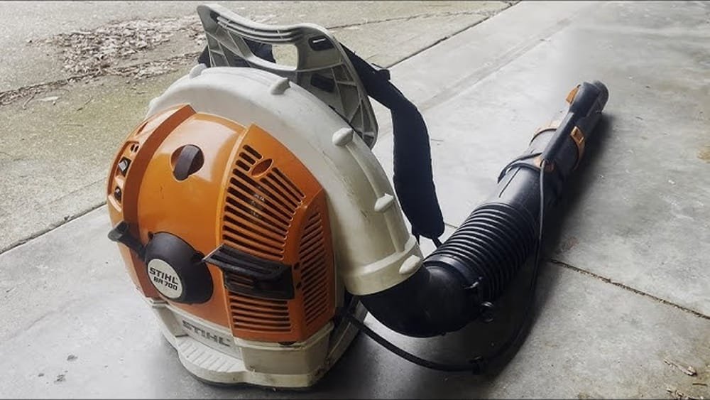 How to Start a Stihl Leaf Blower