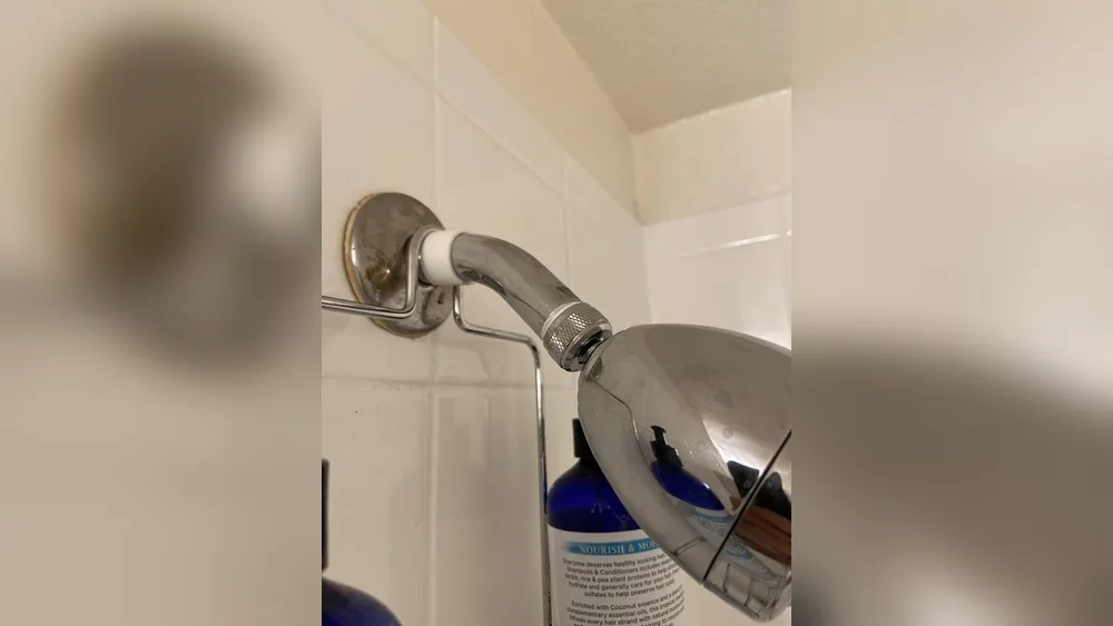 How to Unscrew a Pipe Without a Wrench